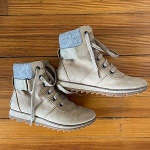 SOREL winter boots woman